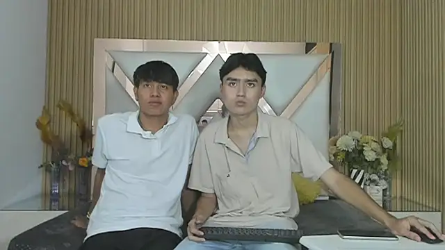 CarlosANDMaicol online show from 24, 7, 2026