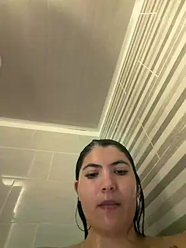cloe bella online show from 20, 7, 2026