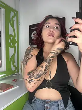 LeidySavage online show from 25, 7, 2026