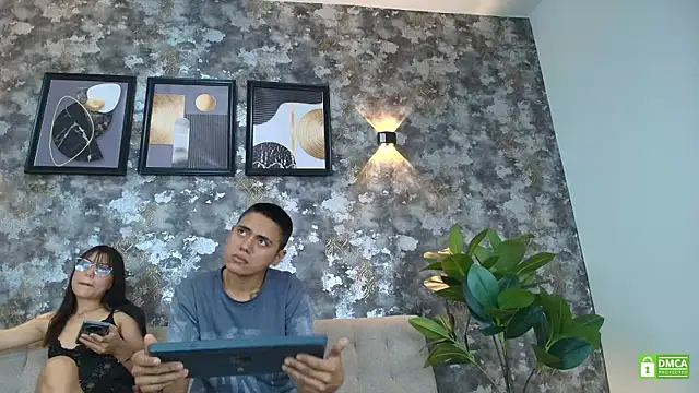 LolaandDante online show from 24, 7, 2026