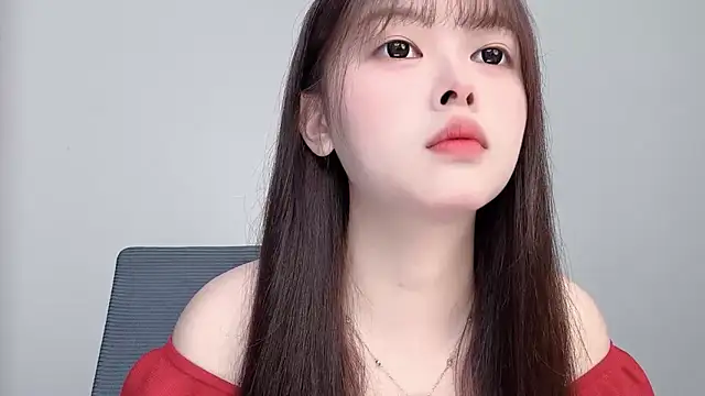 Winnie005 online show from 28, 7, 2026