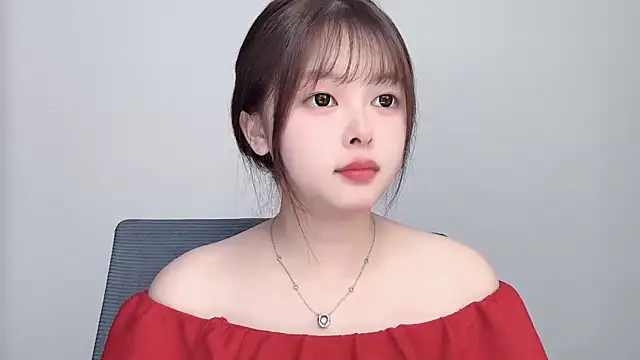 Winnie005 online show from 28, 7, 2026