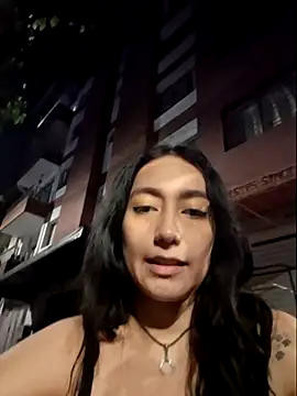 Evelyn outdoors online show from 17, 7, 2026