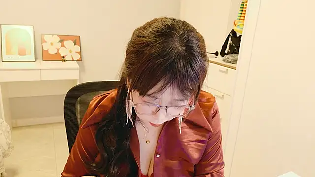 XantheBloom online show from 21, 7, 2026