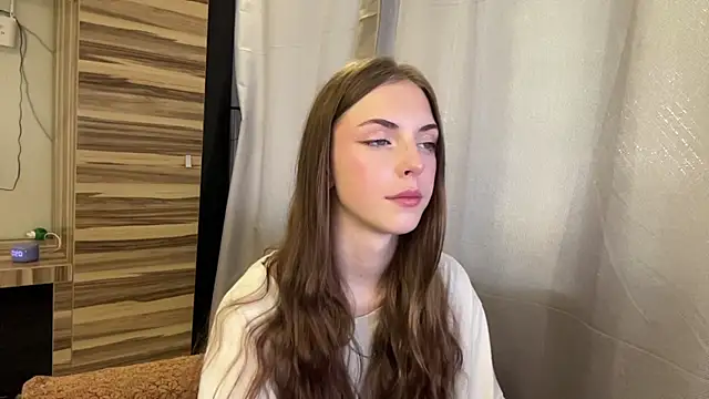 Clara kitty online show from 19, 7, 2026