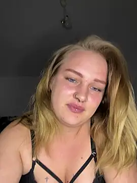 Laylaa Rose online show from 22, 7, 2026