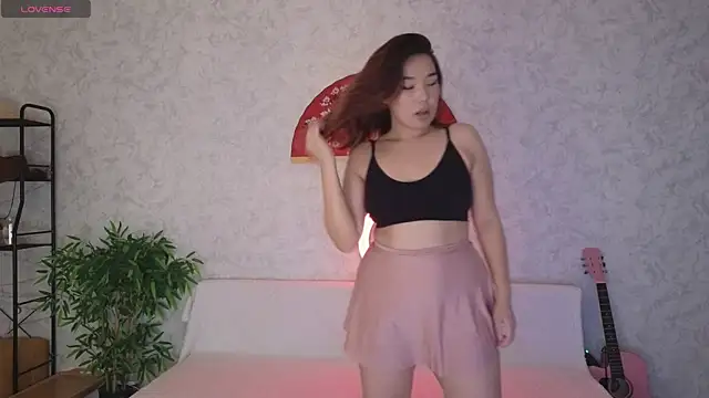 Liora rei online show from 28, 7, 2026