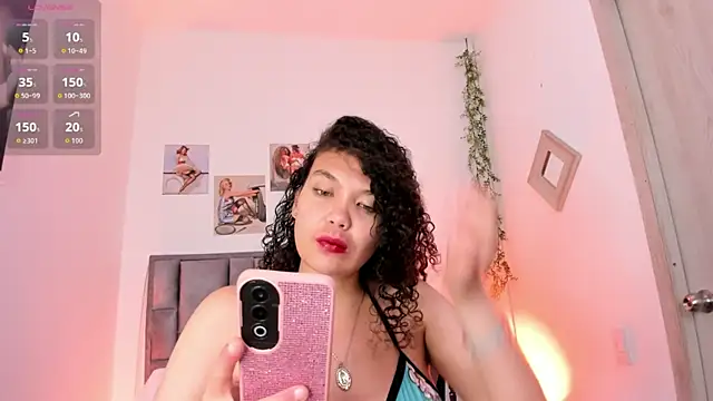Luna jone online show from 27, 7, 2026