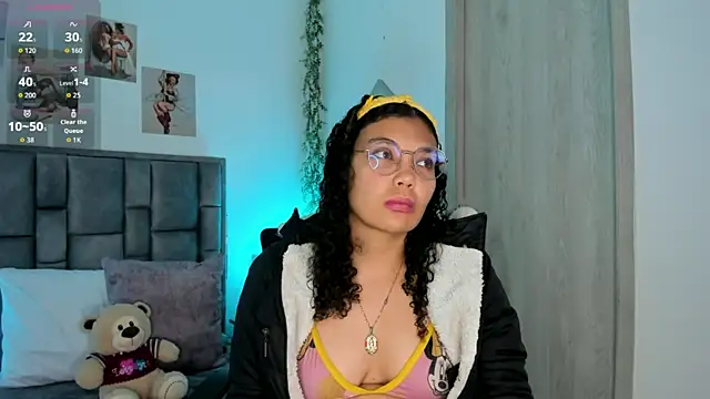 Luna jone online show from 28, 7, 2026