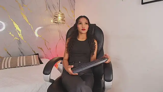 ScarlettRooseX online show from 25, 7, 2026