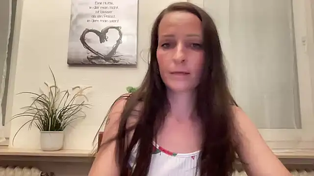MilaArden online show from 21, 7, 2026
