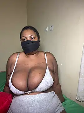 Suzzylove26 online show from 28, 7, 2026