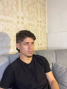 leandro coper online show from 24, 7, 2026