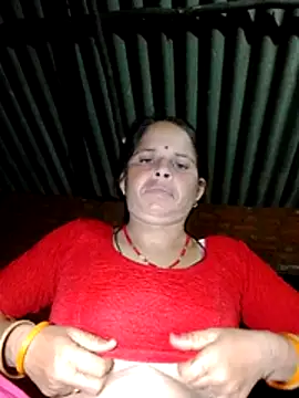 Snapshot of miss_reena93036 chatting on 23, 7, 2026 miss reena93036 online show from 23, 7, 2026