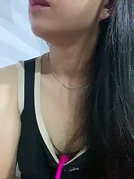 Lylalaa online show from 28, 7, 2026