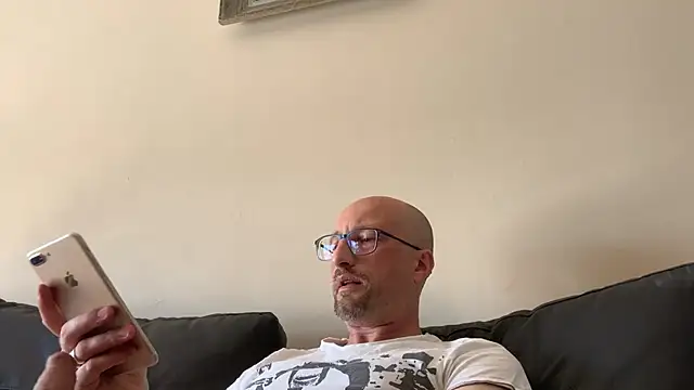 Rosbif69 online show from 28, 7, 2026