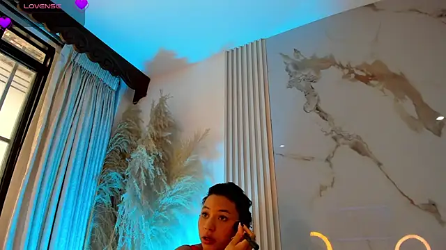 AriadnaLoren  online show from 27, 7, 2026