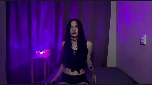 WholyCry online show from 27, 7, 2026