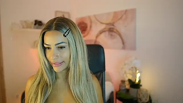 Jade Davin online show from 21, 7, 2026