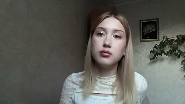 ArianneQuilantang online show from 28, 7, 2026