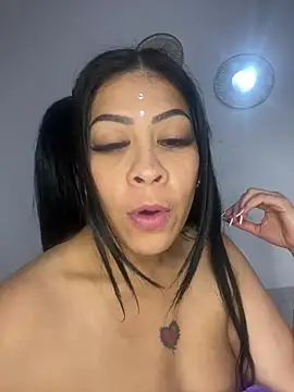 Leidy09Z online show from 27, 7, 2026