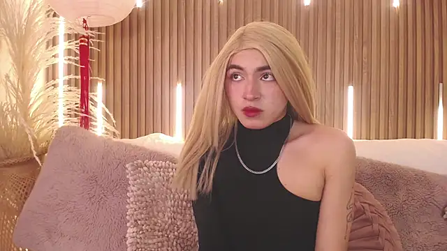 Christine Wild online show from 22, 7, 2026