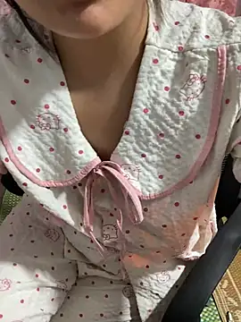 Ngoc xinh online show from 18, 7, 2026
