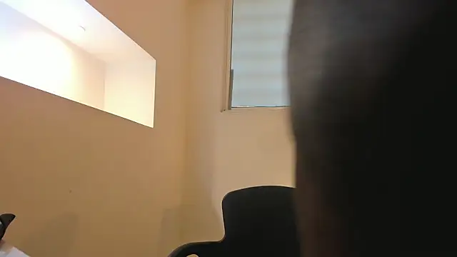 Kendra Taylor  online show from 28, 7, 2026