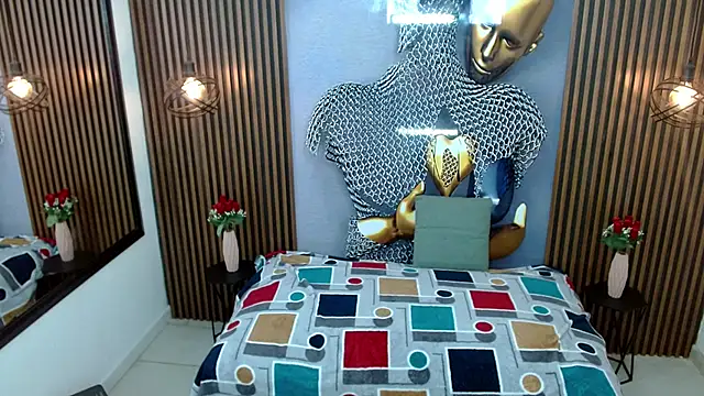 AlessandroBlack  online show from 23, 7, 2026