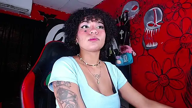 Trixiehotx online show from 19, 7, 2026