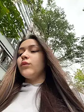EvelynFly online show from 28, 7, 2026