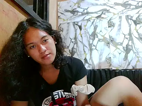 addy hugecok online show from 25, 7, 2026