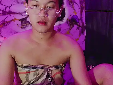 addy hugecok online show from 26, 7, 2026