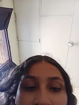 Lia Foz online show from 18, 7, 2026