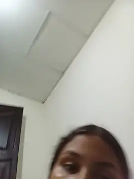 Lia Foz online show from 23, 7, 2026