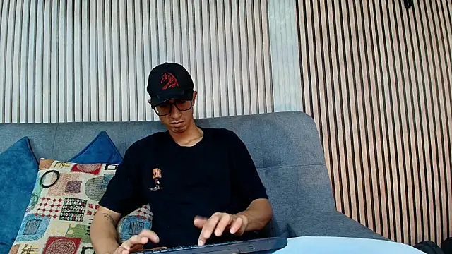 Keny Romero online show from 29, 7, 2026