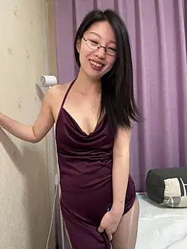 Snapshot of 77qiqi-7777 chatting on 4, 8, 2026 77qiqi-7777 online show from 4, 8, 2026