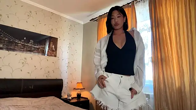 Snapshot of LesleyBobola chatting on 30, 7, 2026 LesleyBobola online show from 30, 7, 2026