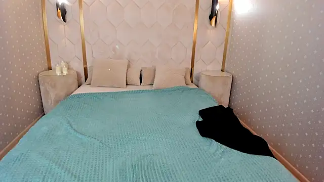 lucaskaur online show from 28, 7, 2026