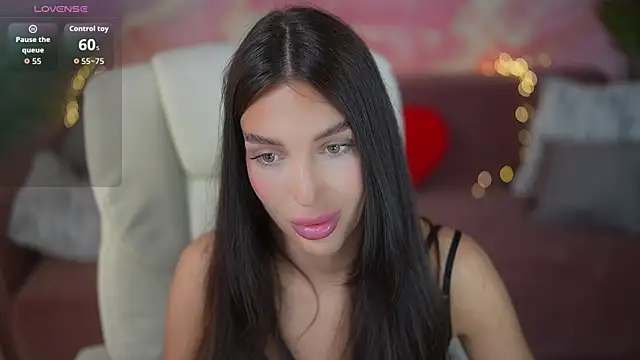 JasminBee online show from 23, 7, 2026