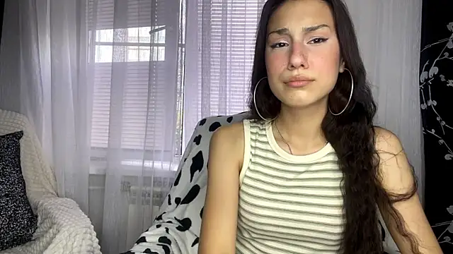 CarylOros online show from 23, 7, 2026