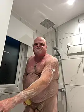 greyoakbear online show from 27, 7, 2026
