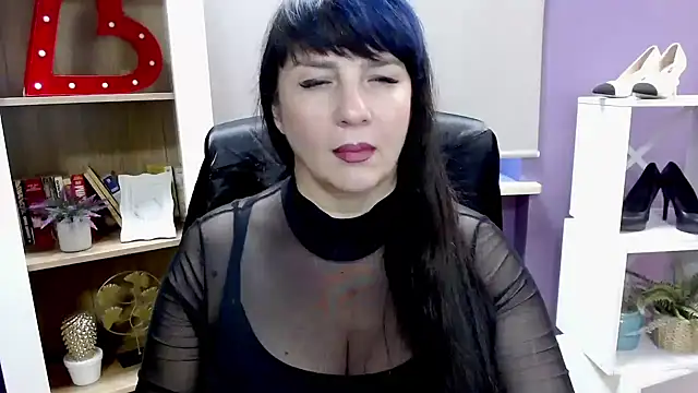velvet gloria online show from 27, 7, 2026