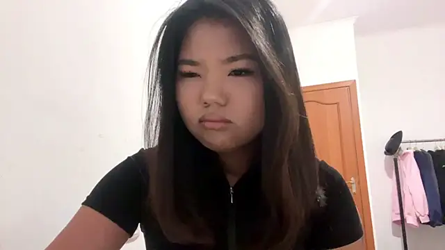 JohannaMickiewicz online show from 30, 7, 2026
