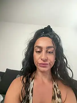 AyshaShirin online show from 22, 7, 2026