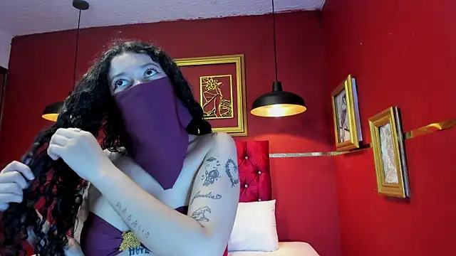 ArianaLaurent  online show from 27, 7, 2026