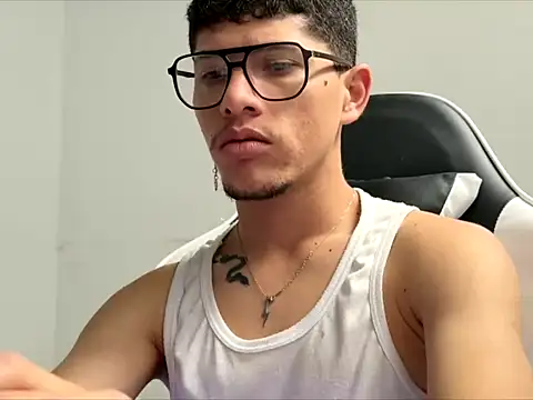 Edward 2709 online show from 23, 7, 2026