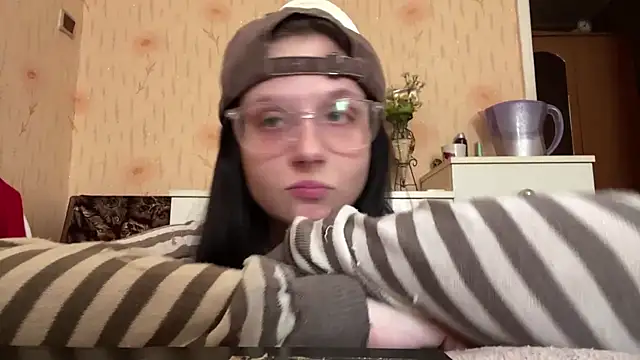 HeatherMiley online show from 25, 7, 2026