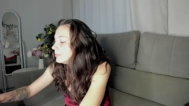 Bella Firee online show from 25, 7, 2026