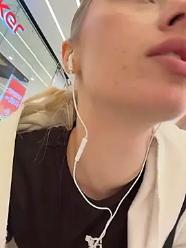 PollyDolly online show from 28, 7, 2026